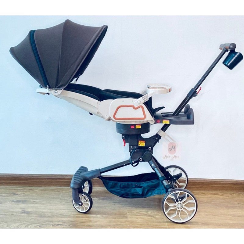 Xe đẩy v9 cao cấp mẫu mới nhất 2023 kèm bàn ăn dặm có nhạc