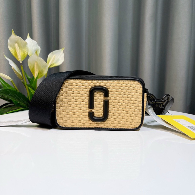 MẪU TÚI DÁNG CAMERA ĐƠN GIẢN DỄ PHỐI 2P3HCR047H02