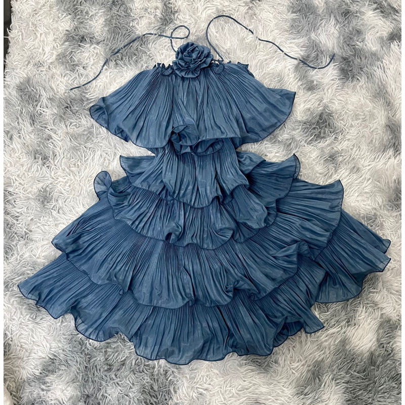 Đầm váy áo chốt trên live