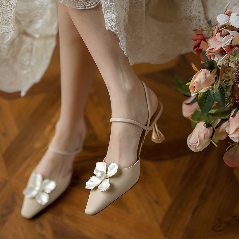 Sandal Cao Gót Nữ Mũi Nhọn Đính Hoa Đá Gót 6P, Thời Trang Cao Cấp Dành Cho Nữ - EDZ35