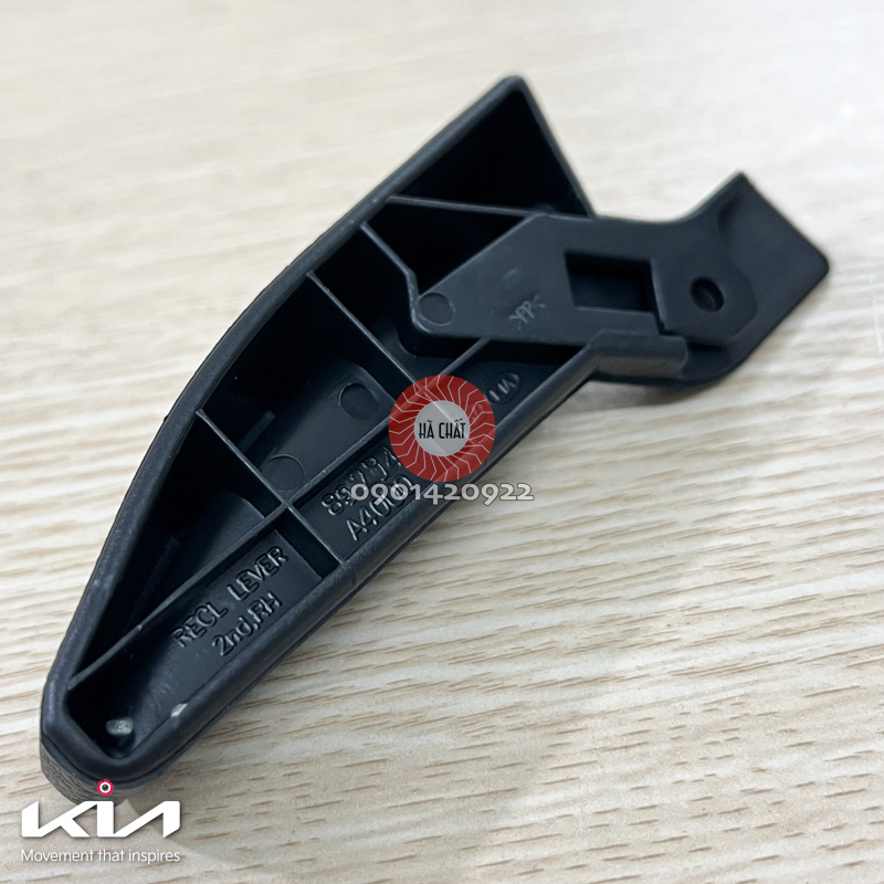 Nút lẫy chỉnh nghiêng ghế sau KIA RONDO; Nhập khẩu chính hãng KIA MOTORS - HYUNDAI MOBIS Hàn Quốc
