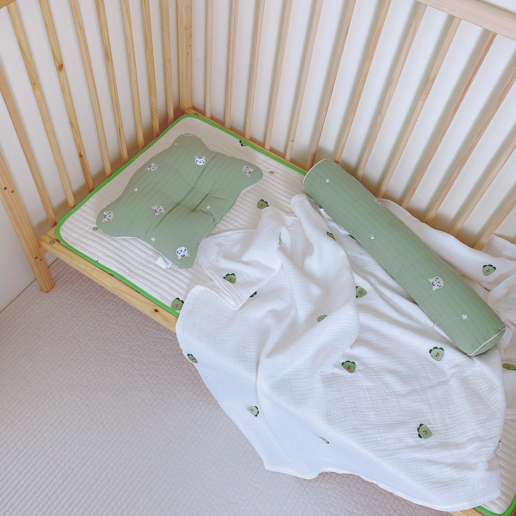 Gối lõm chống bẹp đầu tai gấu hình chữ nhật Monona vải cotton thấm hút thoáng khí cho bé