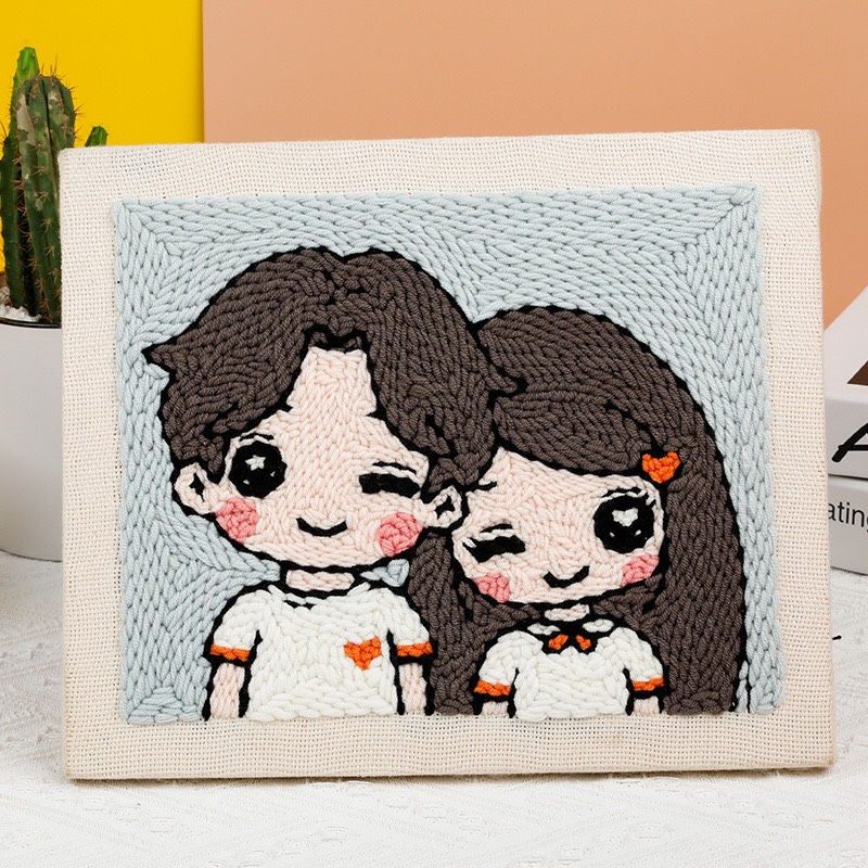 Tranh thêu len nổi, thêu xù punch needle Cặp Đôi 25cm x 30cm - khung gỗ trang trí tường, làm quà t