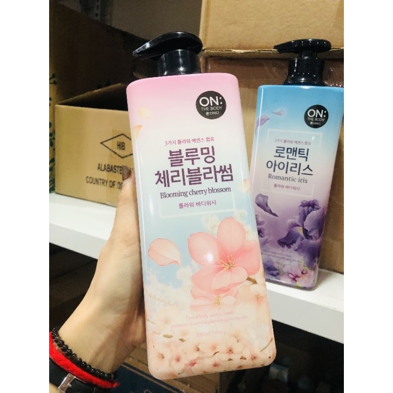 Sữa tắm On the body Hàn Quốc 900g