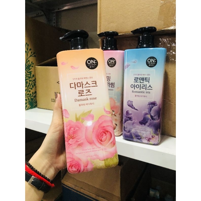 Sữa tắm On the body Hàn Quốc 900g