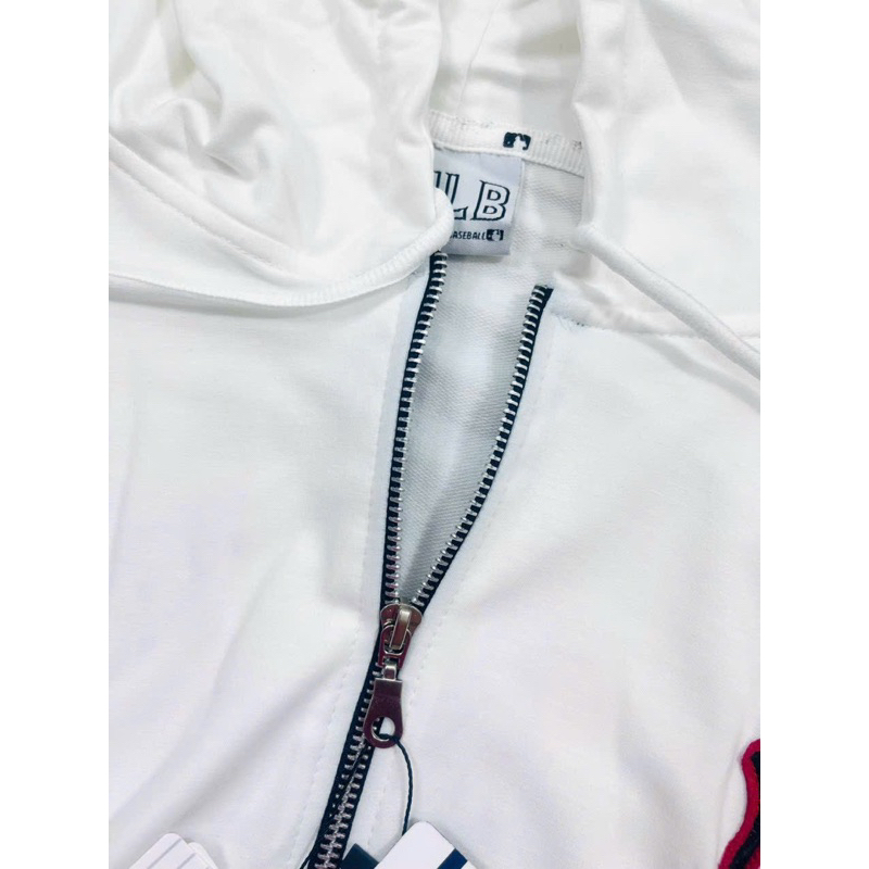 Áo Khoác Chất Nỉ Da Cá In Logo Monogram Màu Đen/Trắng Có Mũ Và Khóa Zip Hot Trend Dn.Storevnxk