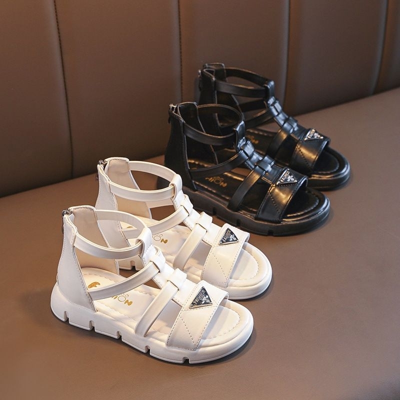 Quai hậu Sandal chiến binh bé gái