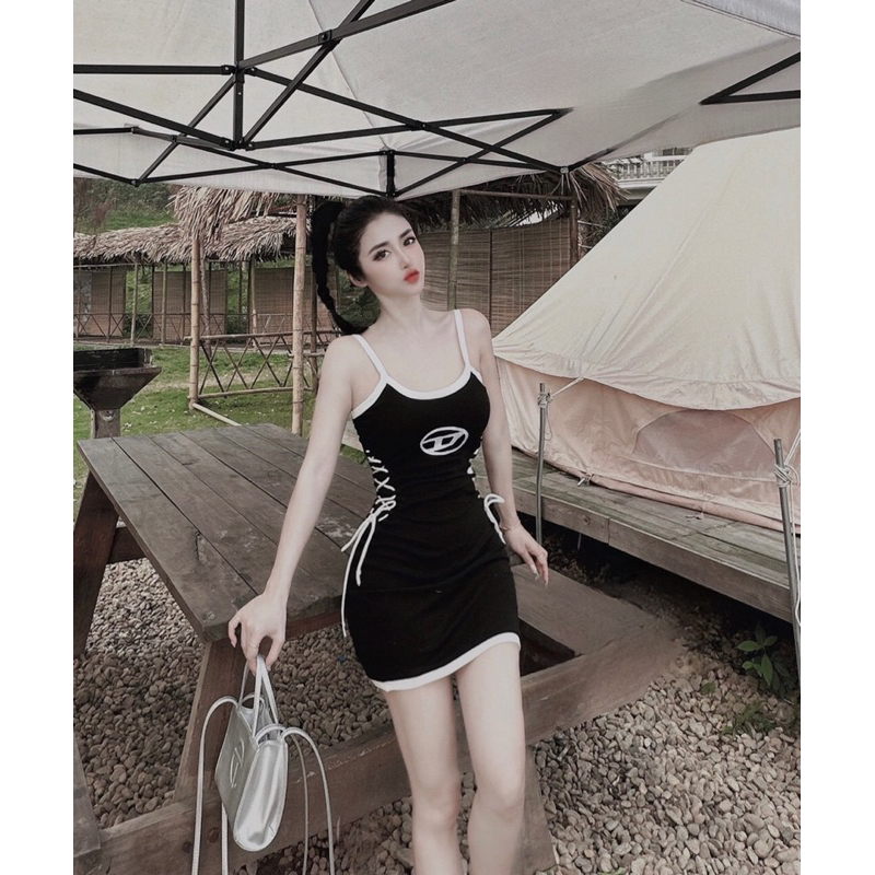 Đầm body gân 2 dây cột eo