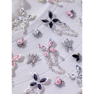 Charm bướm xích,charm hot 2023