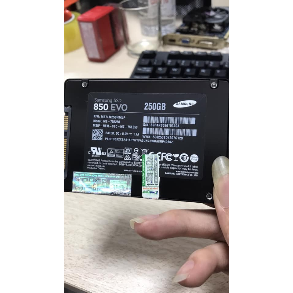 ssd cũ 240gb-256gb sk100% ĐÃ CÀI SẴN WIN10