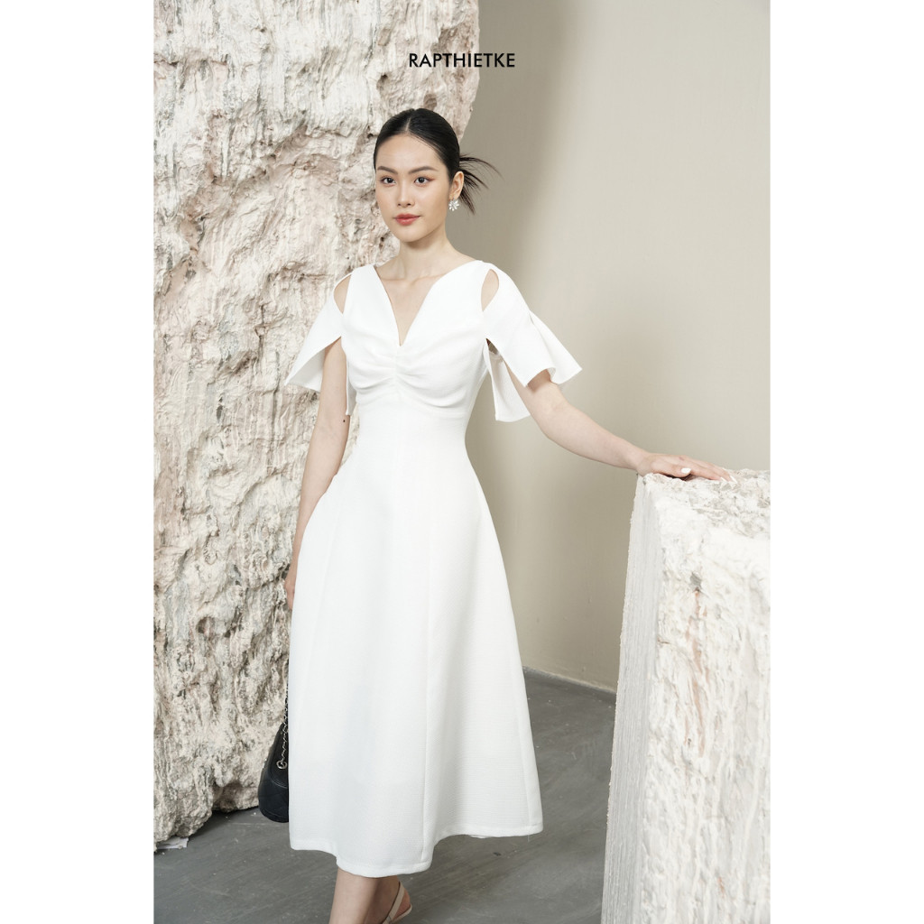RẬP - Đầm Cổ V Thân Trước Nhún Tay Xẻ Khoét Vai - YACHT 04