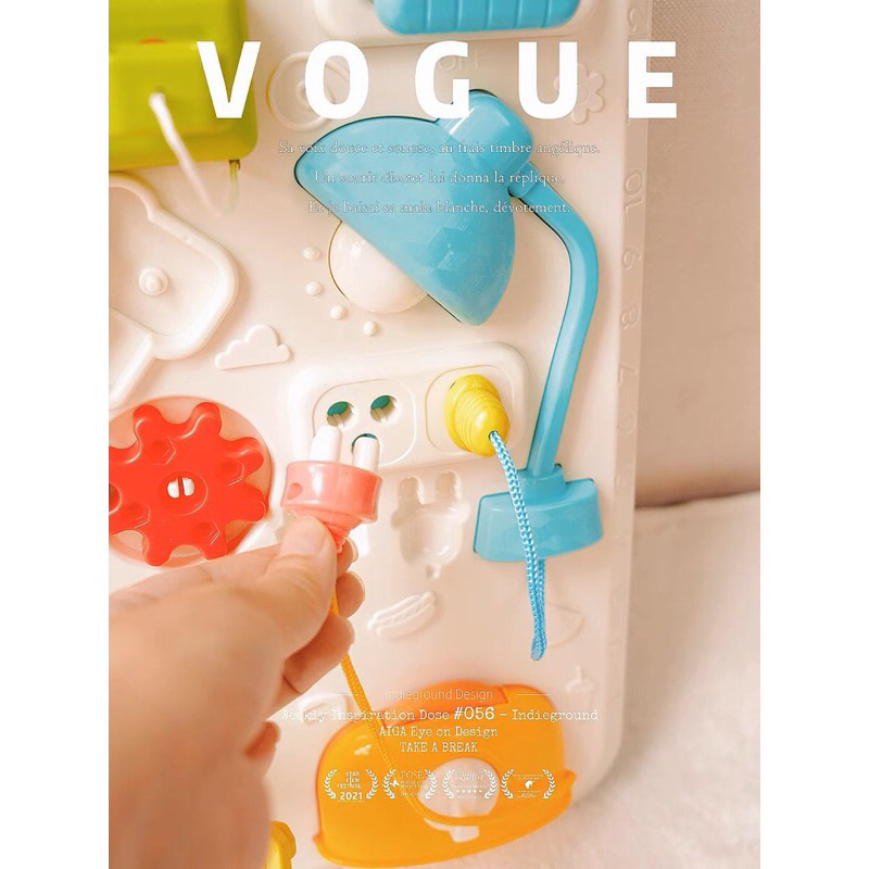 Bảng bận rộn, busy board, đồ chơi montessori, đồ chơi phát triển tư duy và vận động tinh cho bé