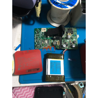 Thay pin loa Sony SRS X11