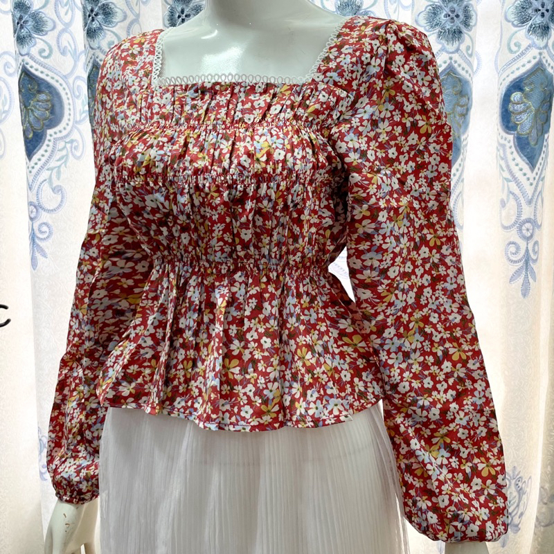 Áo kiểu hoa nhí tay phồng nhún eo phối ren - Áo peplum