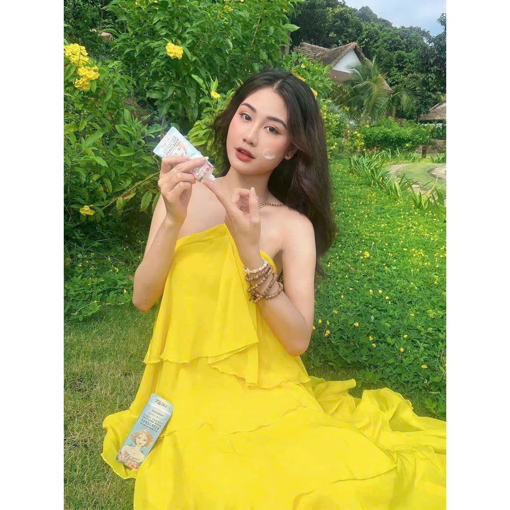 Đầm maxi dáng dài, váy maxi tầng dây xích đi biển sang chảnh màu vàng thời trang dạo biển
