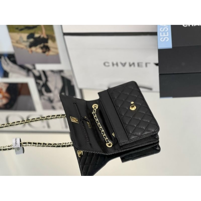 Túi xách nữ C.N WOC TRENDY sz19cm da cừu bên trong nhiều ngăn tag new mới fullbox vip nam châm cực đẹp