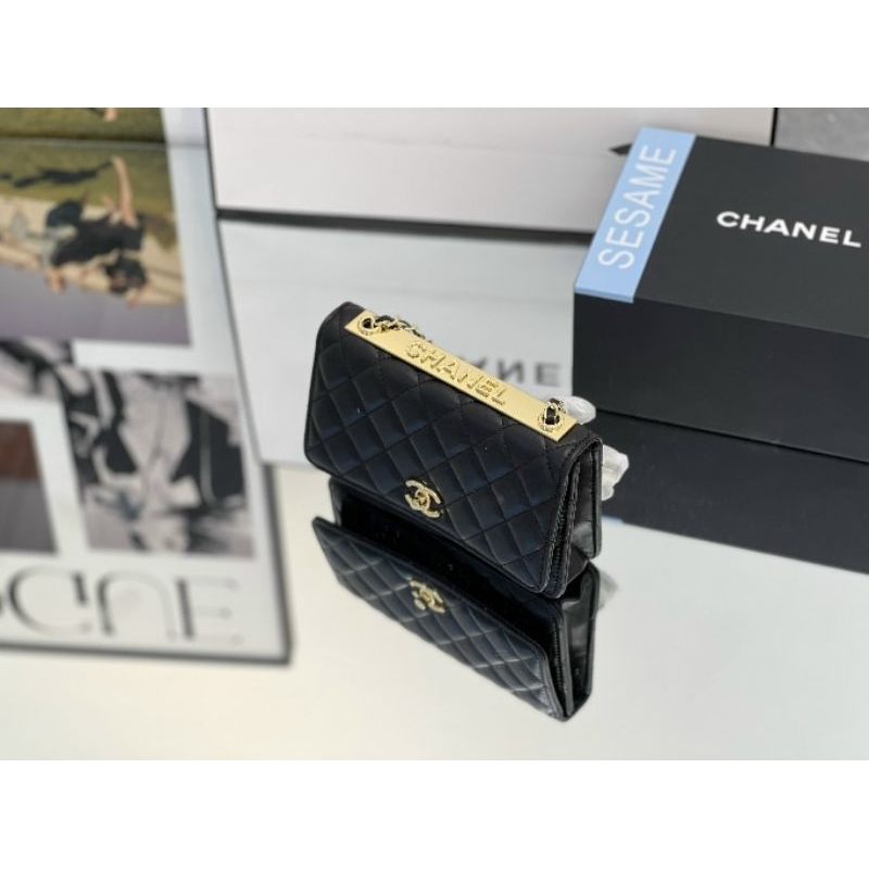 Túi xách nữ C.N WOC TRENDY sz19cm da cừu bên trong nhiều ngăn tag new mới fullbox vip nam châm cực đẹp