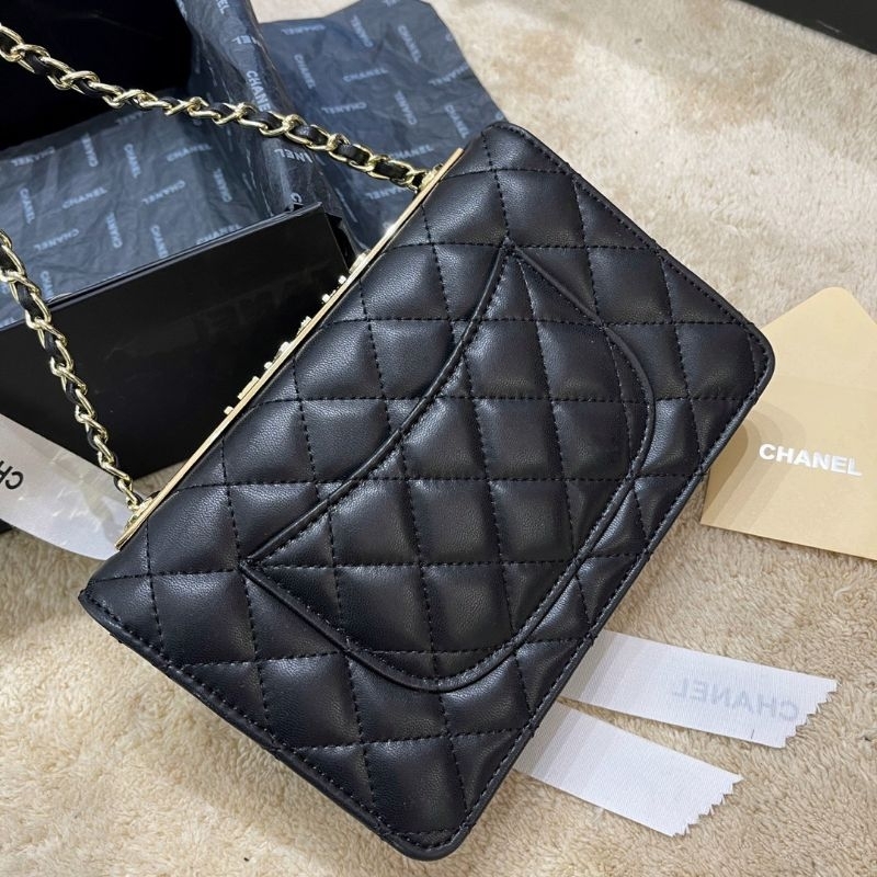 Túi xách nữ C.N WOC TRENDY sz19cm da cừu bên trong nhiều ngăn tag new mới fullbox vip nam châm cực đẹp