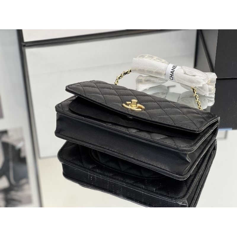 Túi xách nữ C.N WOC TRENDY sz19cm da cừu bên trong nhiều ngăn tag new mới fullbox vip nam châm cực đẹp