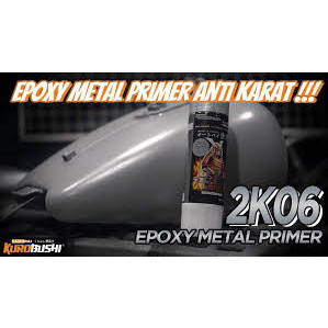 Sơn xịt Samurai Lót Kim Loại, Epoxy - 2K06 ( Màu xám bạc)