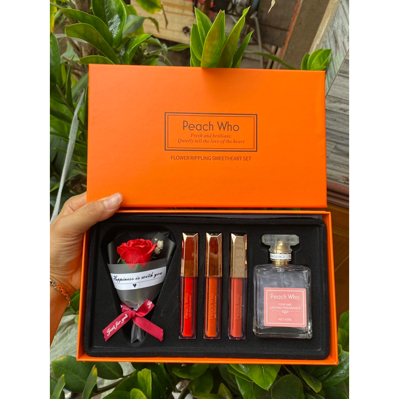 Set quà tặng son kèm nước hoa xinh xắn Peach Who