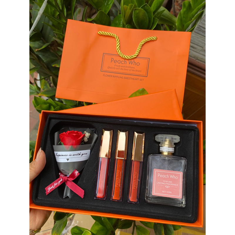 Set quà tặng son kèm nước hoa xinh xắn Peach Who