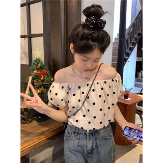 Áo trễ vai croprop chấm bi tiểu thư
