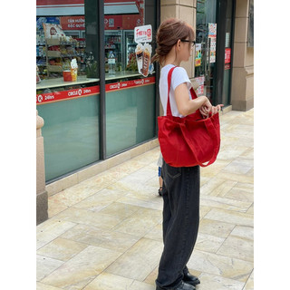 Poppy book tote - túi tote đeo vai màu đỏ