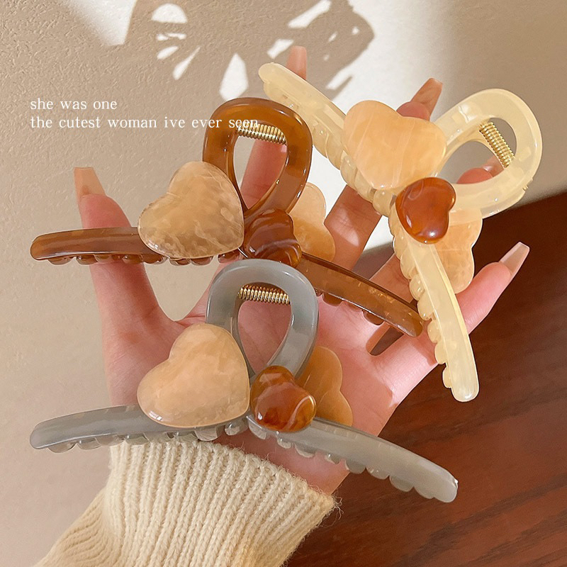 kẹp gắp màu xà cừ đính trái tim xinh xắn, gắp tóc phong cách hàn quốc