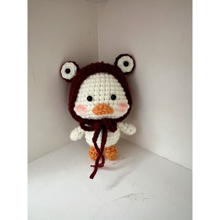 Móc khoá vịt đội mũ ếch bằng len siêu cute (cao 10cm)