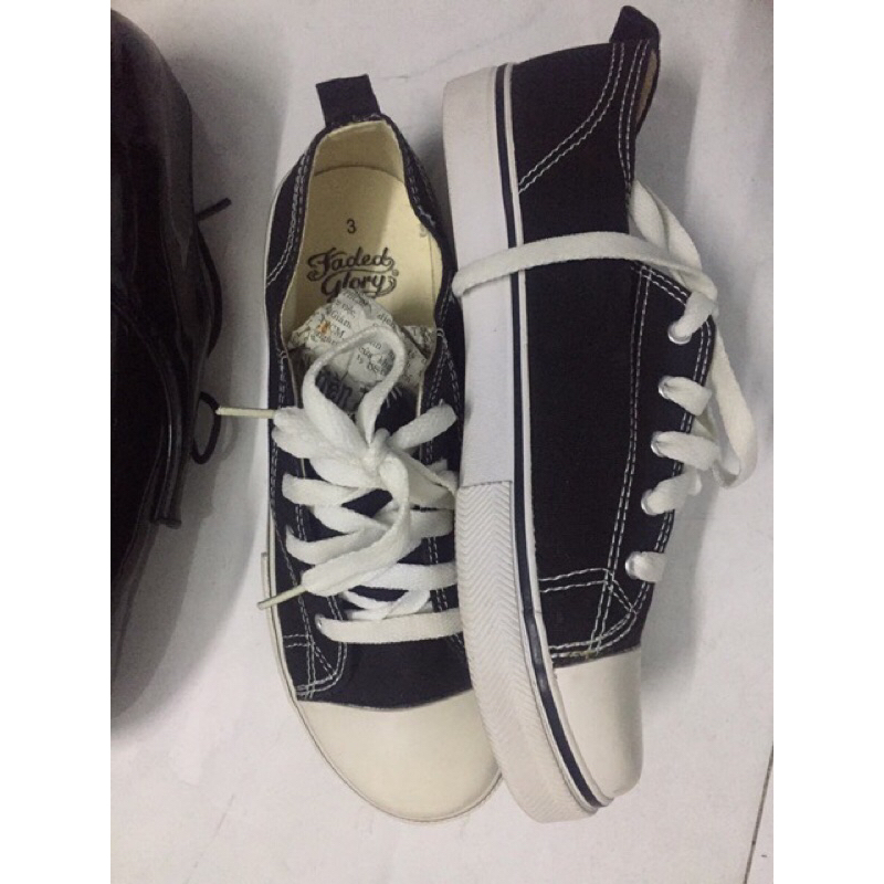 Giày si 2Hand bost,thể thao,giày kiểu sale sale