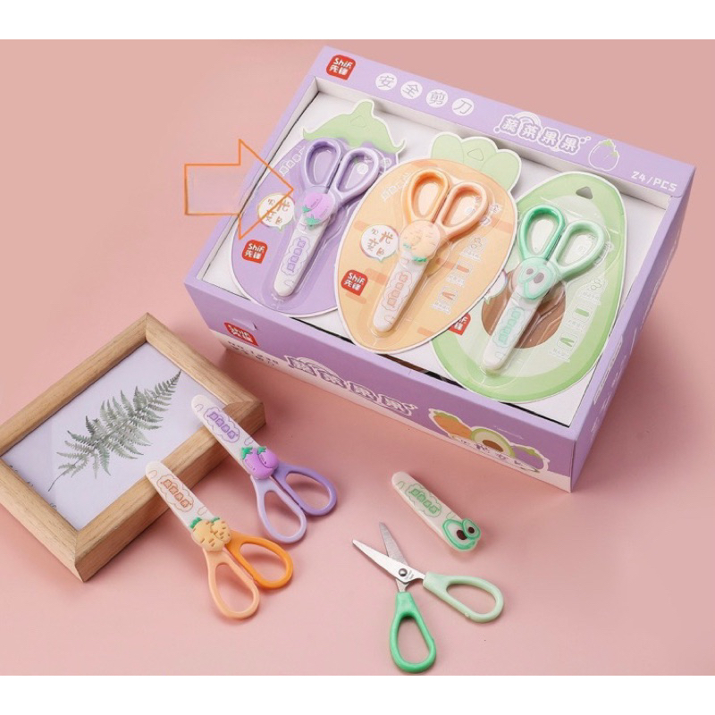 Kéo Học Sinh Có Nắp Gắn Charm Rau Củ Cắt Giấy Siêu Cute