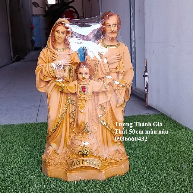 Tượng Thánh Gia Thất 50cm (Tượng Gia Đình Thánh Gia) màu nâu chất liệu composite, trang trí bàn thờ gia đình công giáo