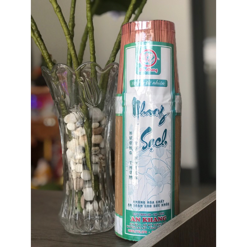 Nhang Vàng Truyền Thống Không Mùi Loại 3 Tất 600 Cây