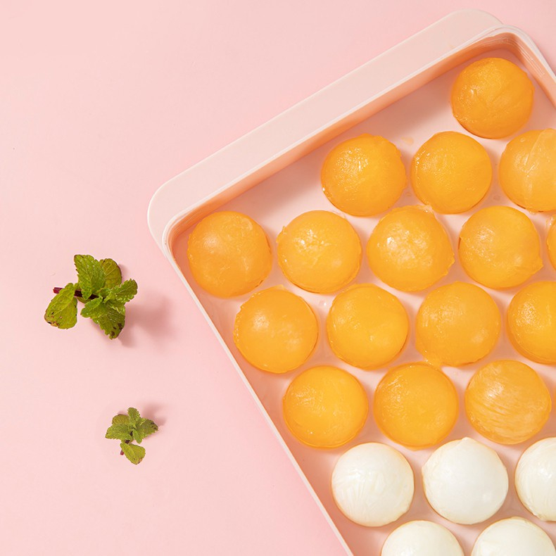 Khay làm đá tròn có nắp đậy Khuôn làm đá tròn đá bi - shopmaxre4