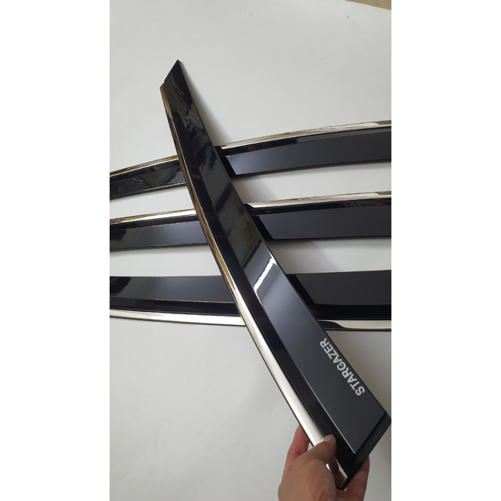 Vè Che Mưa Chỉ Inox Xe Huyndai Stargazer 2023 Mẫu Chỉ Inox Và Đen Thái Cao Cấp