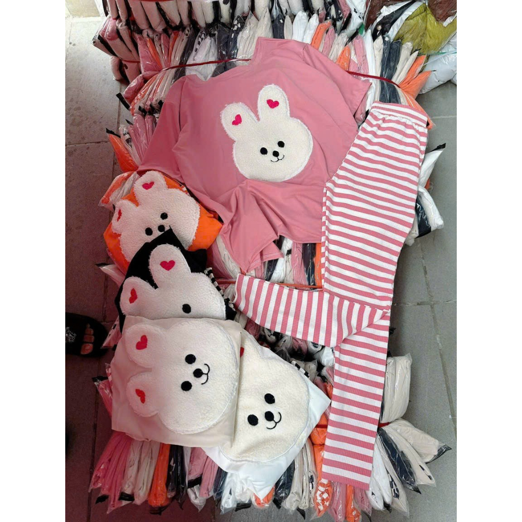 [6.6 Sales Freeship] Sre áo thun from rộng in thỏ lông xoắn lưng mix quần ôm dài kẻ sọc nhiều màu mặc nhà thoải mái mtb