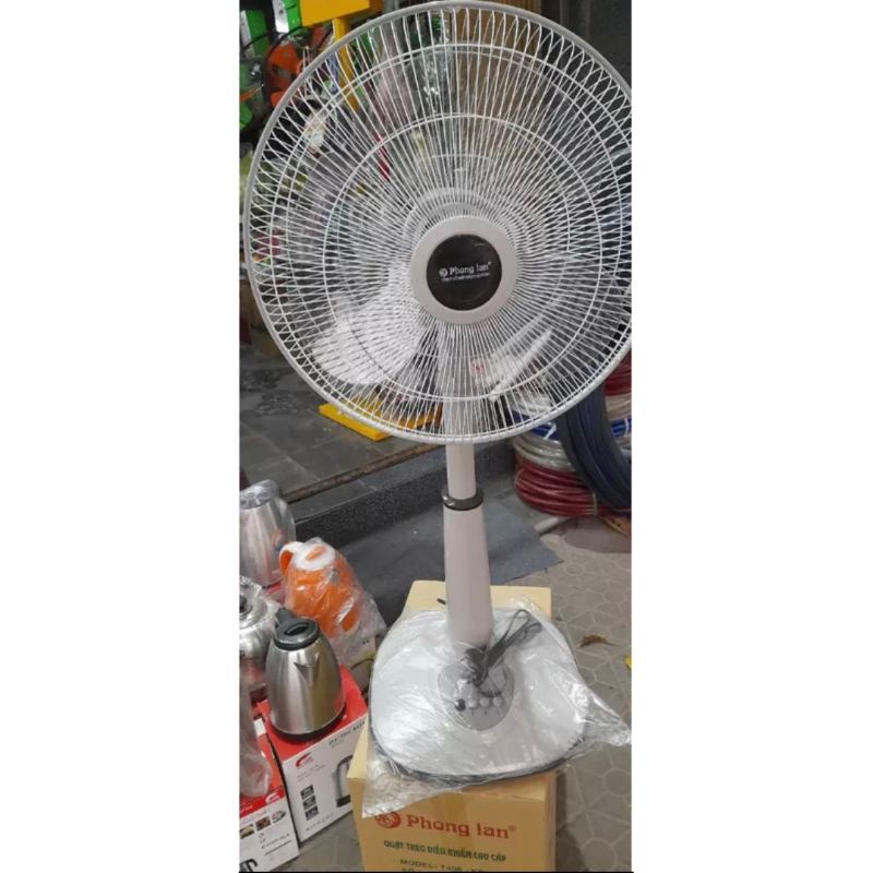 QUẠT RÚT lửng Phong Lan RN400