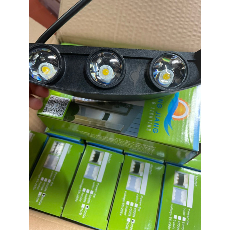 Đèn Hắt Tường Trang Trí Led Sáng 2 Đầu Nguồn Nhôm Chống Nước IP66