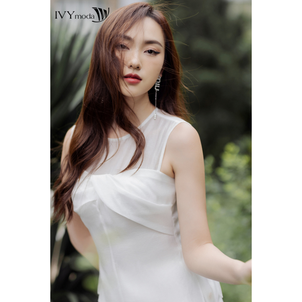 Áo lụa nữ phối xếp ly xoắn ngực IVY moda MS 15M8295