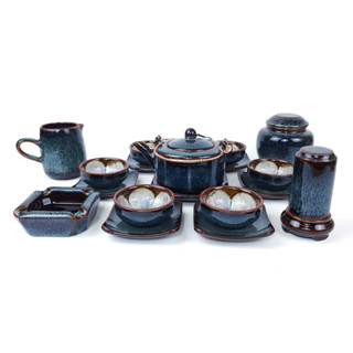 Bộ ấm chén men hỏa biến Gốm Sứ Bát Tràng Linh Khang của nghệ nhân Tô Thanh Sơn quai đồng