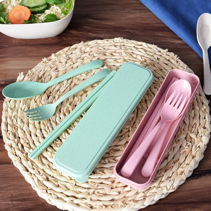 Bộ thìa, đũa, nĩa ăn cơm nhựa lúa mạch kèm hộp đựng, thiết kế đơn giản, gọn nhẹ thích hợp cho các chuyến dã ngoại