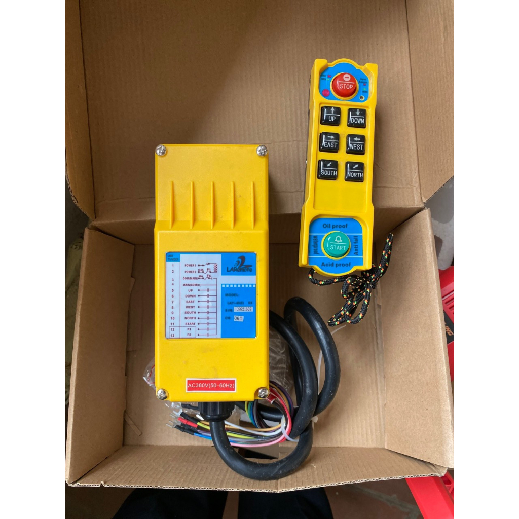 Bộ điều khiển cẩu trục từ xa LAremote, model: LA21-6SE, điện áp: AC380V/50-60Hz