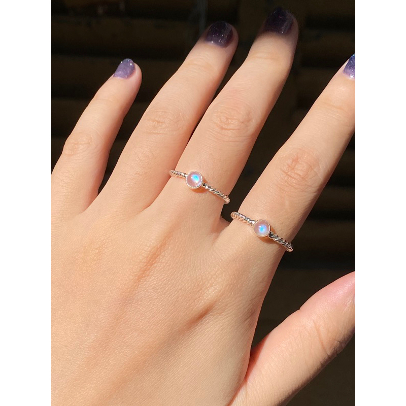 Nhẫn mặt trăng đai viền bạc