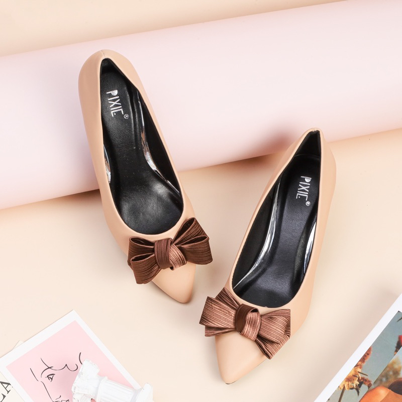 Giày Cao Gót 5cm Đế Vuông Mũi Nhọn Nơ Ấu P284
