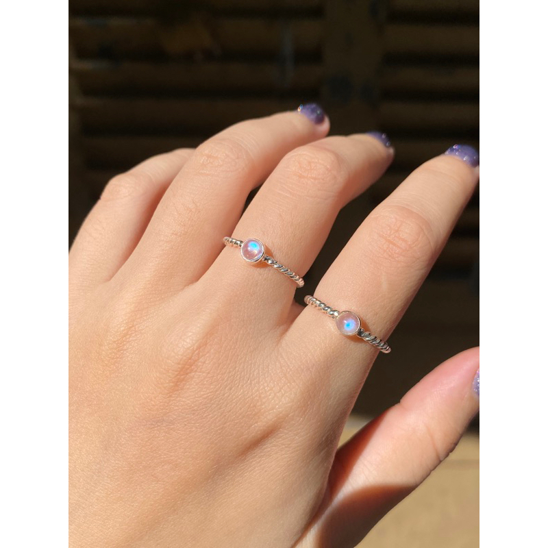 Nhẫn mặt trăng đai viền bạc