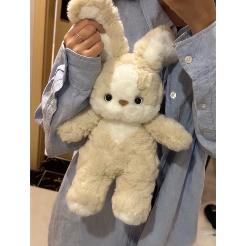Gấu bông thỏ sữa cute mập mạp trông muốn véo má tròn vo dễ thương lên mạng là ảo