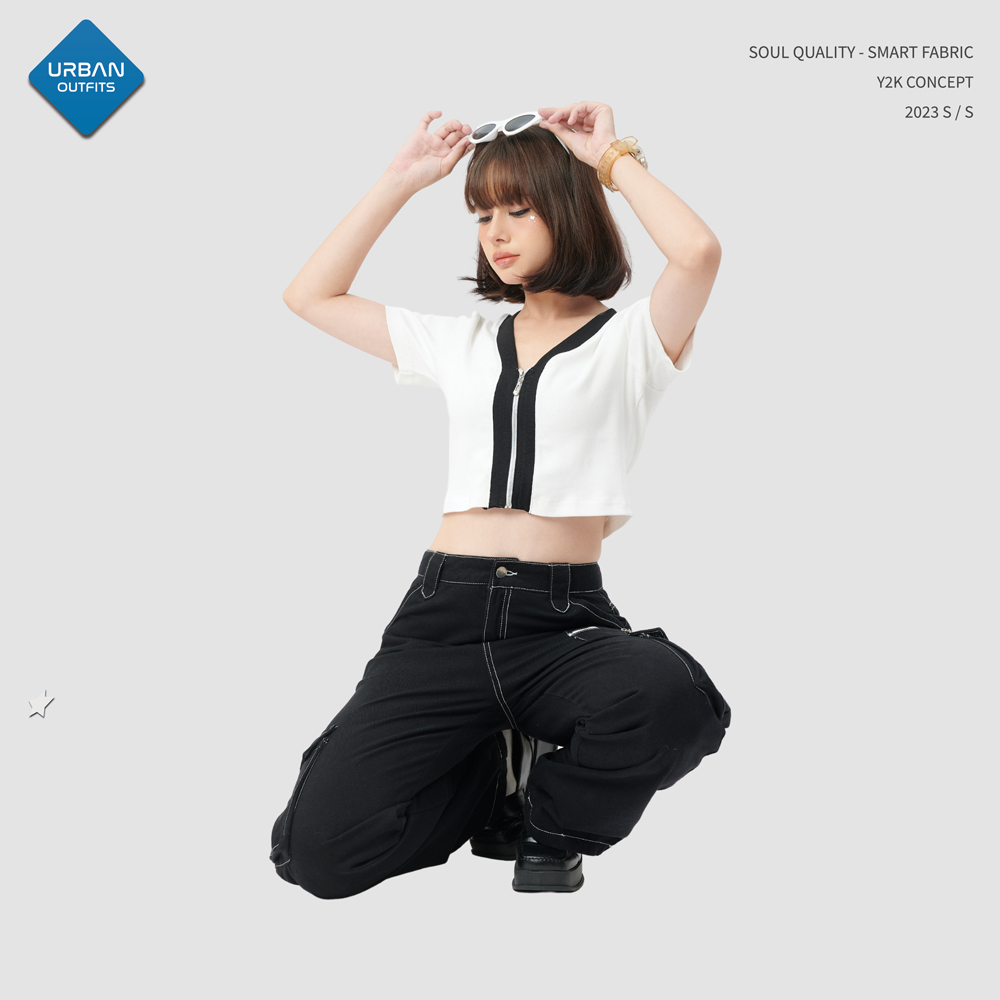 Áo Thun Nữ Croptop Zip CRT001 Urban Outfits / Aimée