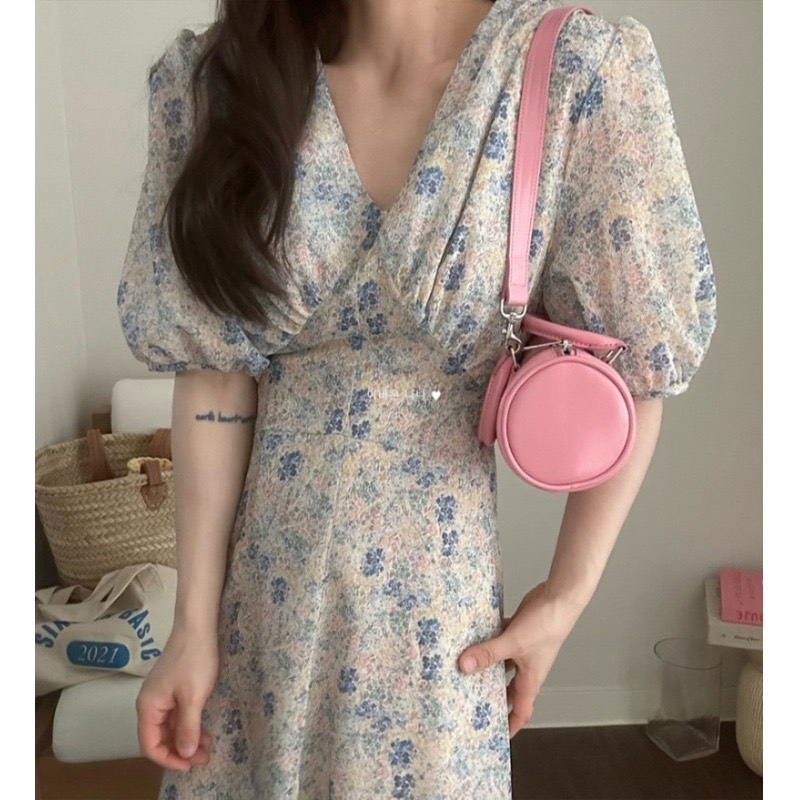 Váy tay phồng cổ V voan hoa xanh trắng thon eo xòe dài kiểu Pháp vintage sang trọng