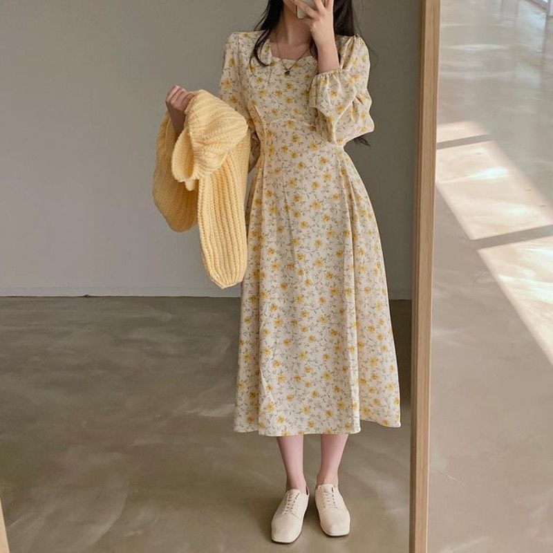 Váy hoa nhí màu be vàng dài tay thắt eo nhẹ nhàng xòe dài vintage Hàn Quốc